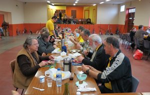 ... MAIS C'EST UN VRAI BANQUET ! !