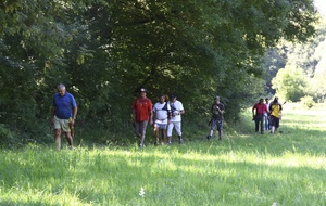 Des archers en randonnée...