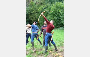 David, notre chasseur de Kinders, canettes, balles de ping-pong et autres visuels surprenants, se mesure à Nicolas notre chasseur de gibier à plumes et à poils...